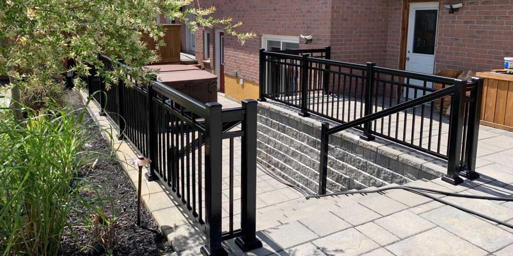 Aluminum-Railing-Newmarket